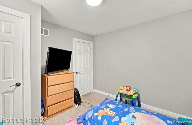 1318 Wells Street, Burton, MI 48529