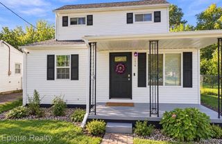 1318 Wells Street, Burton, MI 48529