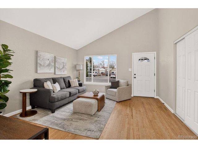 1554 S Carson St, Aurora, CO 80012