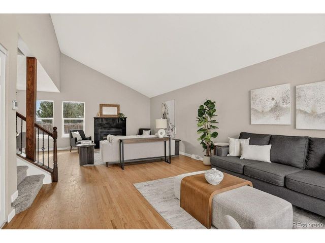 1554 S Carson St, Aurora, CO 80012