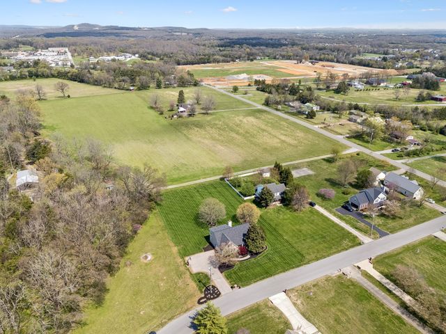 114 Read Trl, Rockvale, TN 37153