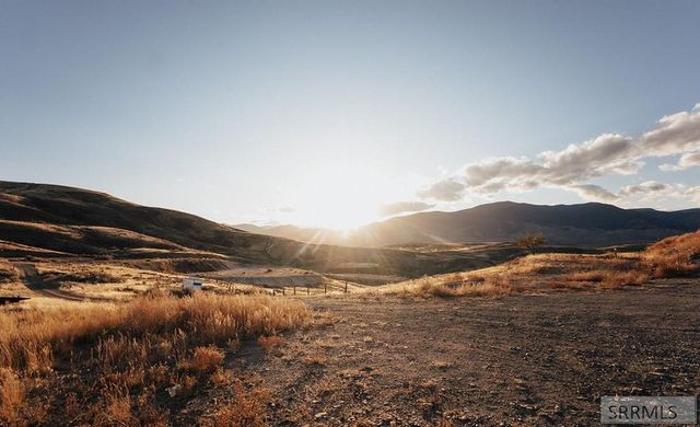 24 Thomas Avenue, Salmon, ID 83467