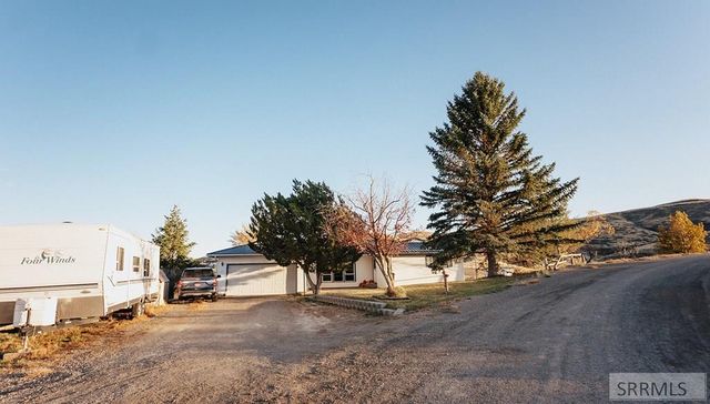 24 Thomas Avenue, Salmon, ID 83467