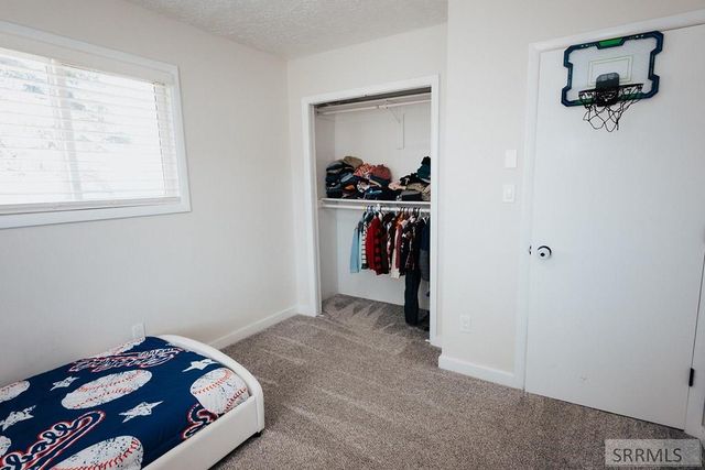 24 Thomas Avenue, Salmon, ID 83467