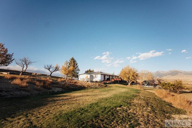 24 Thomas Avenue, Salmon, ID 83467