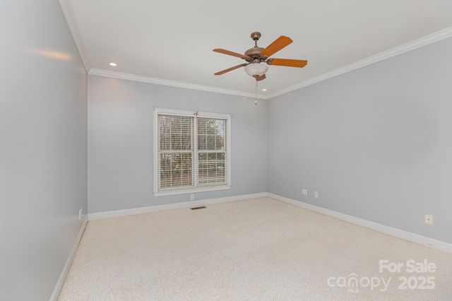 3646 Hogan Court NE, Conover, NC 28613