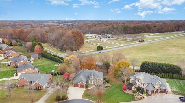 3646 Hogan Court NE, Conover, NC 28613