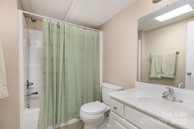 3646 Hogan Court NE, Conover, NC 28613