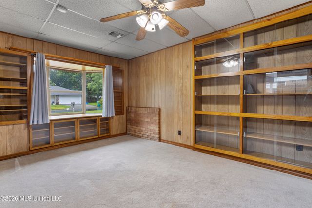 65 Opal Cove, Gulfport, MS 39503