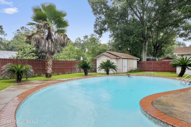 65 Opal Cove, Gulfport, MS 39503