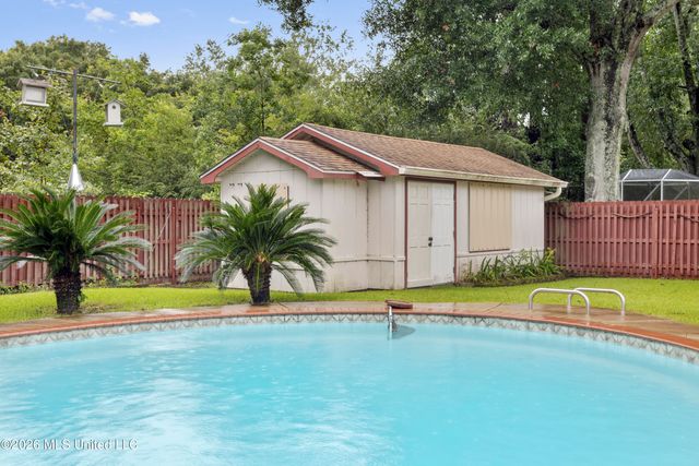 65 Opal Cove, Gulfport, MS 39503