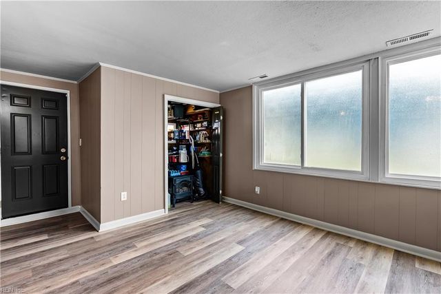 4520 Woolsey ST, Norfolk, VA 23513