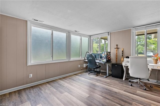 4520 Woolsey ST, Norfolk, VA 23513