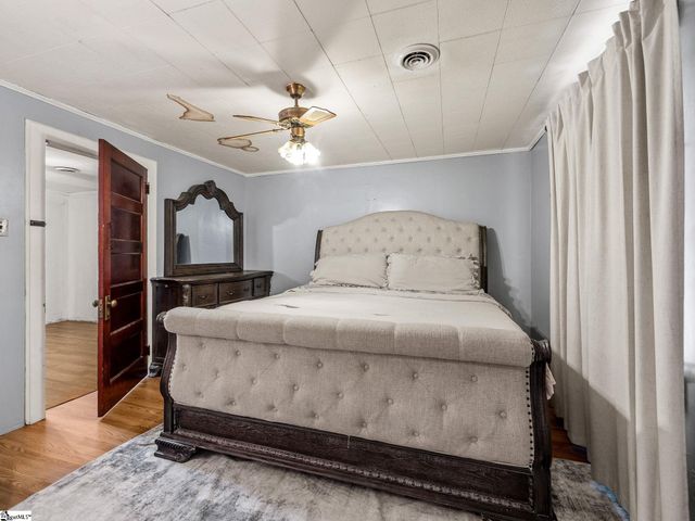 265 New Cut Road, Una, SC 29378