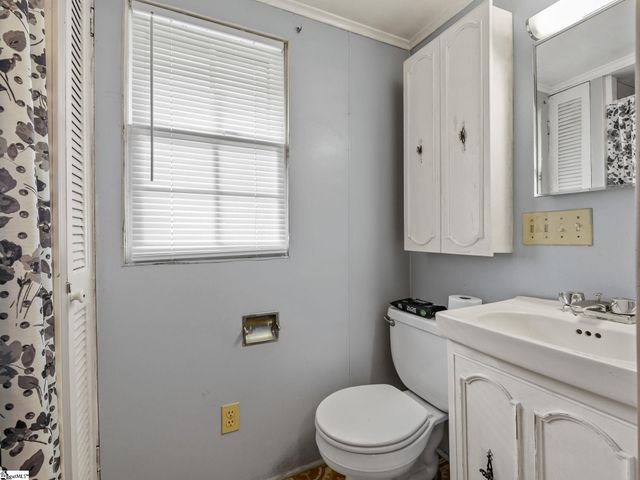 265 New Cut Road, Una, SC 29378