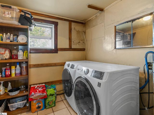 265 New Cut Road, Una, SC 29378