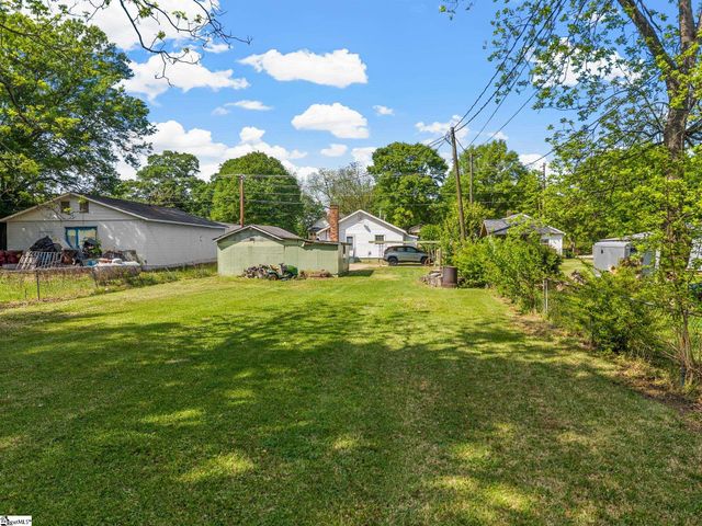 265 New Cut Road, Una, SC 29378