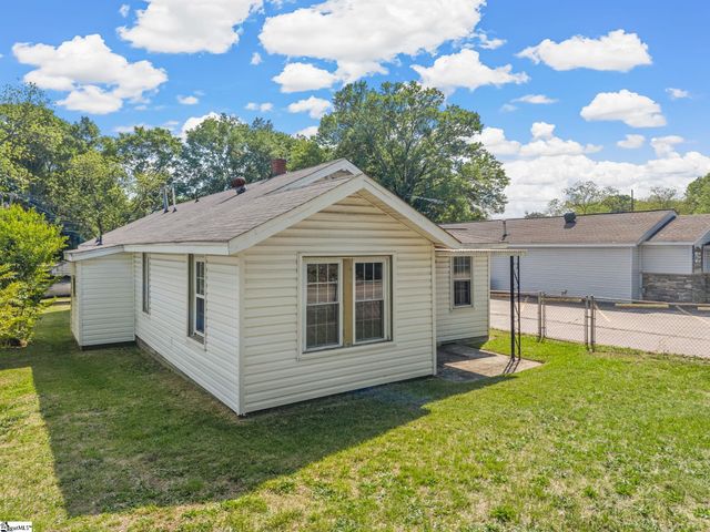 265 New Cut Road, Una, SC 29378