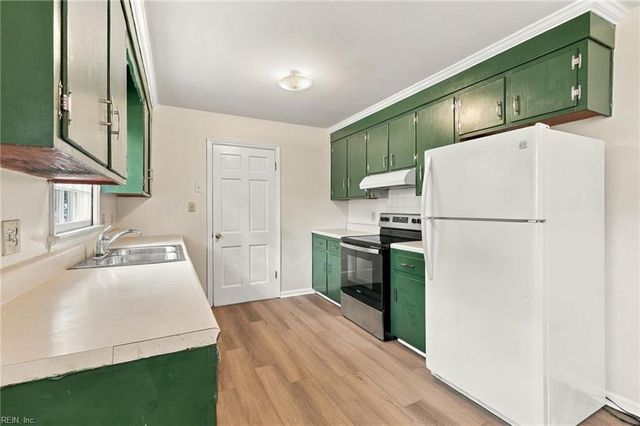 107 Londonshire TER, Hampton, VA 23666