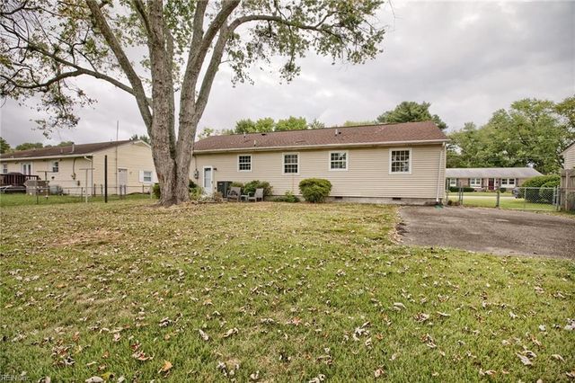 107 Londonshire TER, Hampton, VA 23666