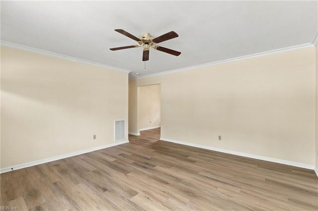 107 Londonshire TER, Hampton, VA 23666