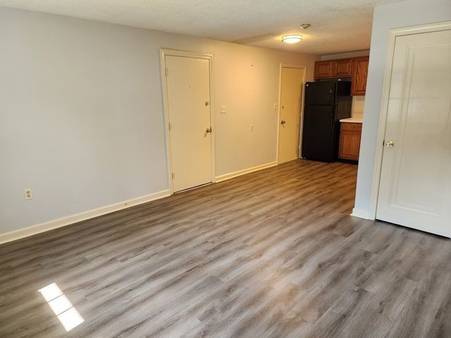 230 Chickering Road 10, North Andover, MA 01845