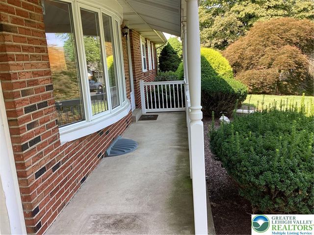4424 Elm Drive, Lower Macungie Twp, PA 18103