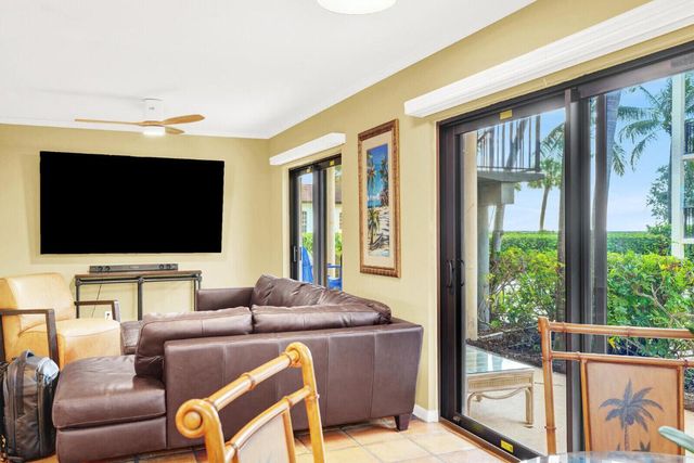 300 Inlet Way 2, Palm Beach Shores, FL 33404