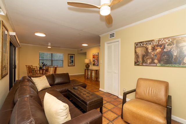 300 Inlet Way 2, Palm Beach Shores, FL 33404