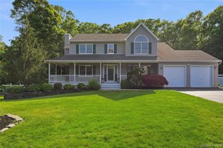 77 N Woods Road, Baiting Hollow, NY 11933