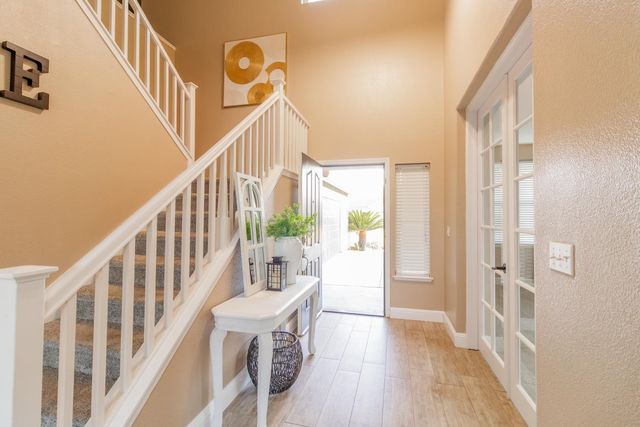 1781 Goldpoppy St, Manteca, CA 95337