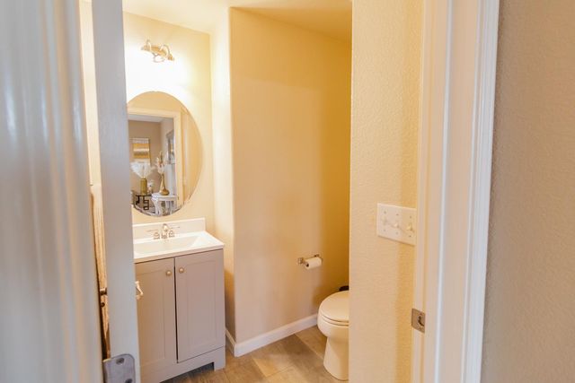 1781 Goldpoppy St, Manteca, CA 95337