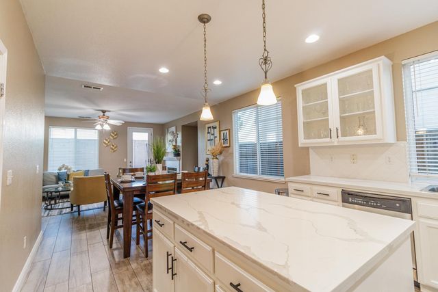 1781 Goldpoppy St, Manteca, CA 95337