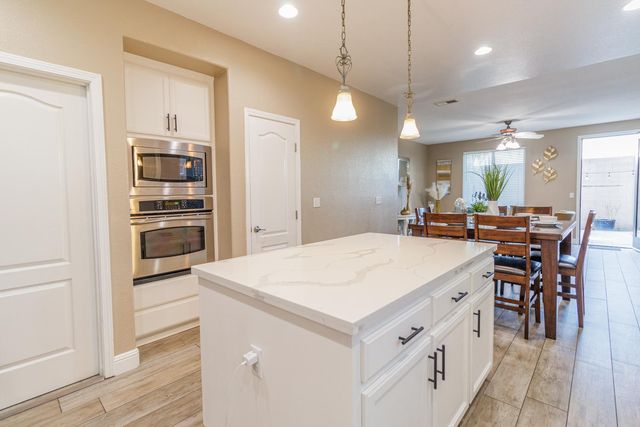 1781 Goldpoppy St, Manteca, CA 95337