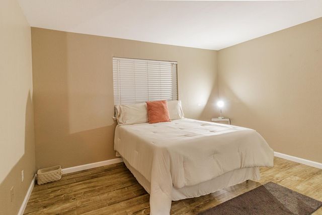 1781 Goldpoppy St, Manteca, CA 95337