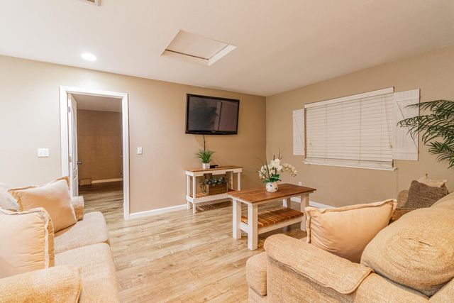 1781 Goldpoppy St, Manteca, CA 95337