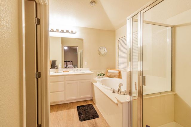 1781 Goldpoppy St, Manteca, CA 95337