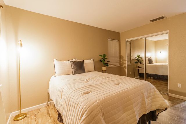 1781 Goldpoppy St, Manteca, CA 95337