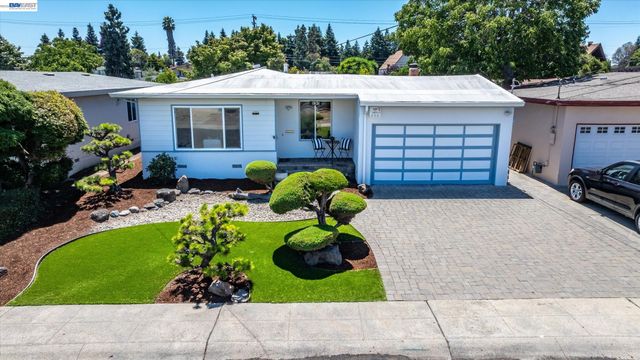 19131 Waverly Avenue, San Lorenzo, CA 94541