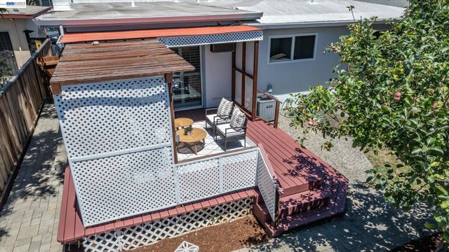 19131 Waverly Avenue, San Lorenzo, CA 94541