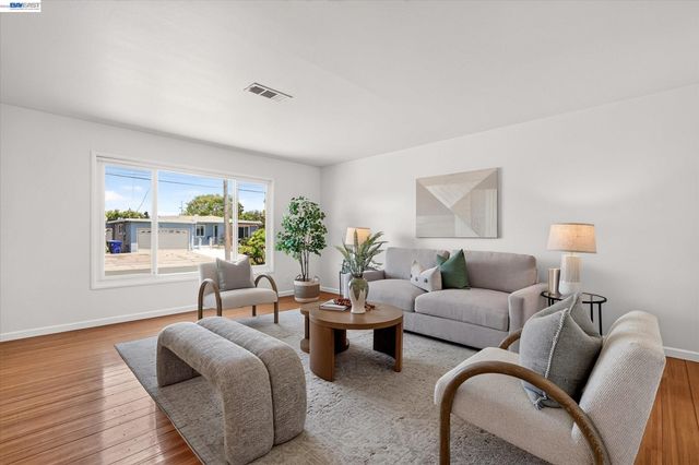 19131 Waverly Avenue, San Lorenzo, CA 94541