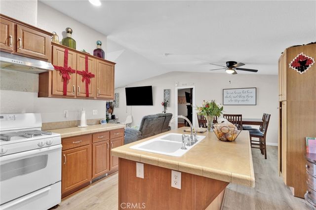 2494 W Main St Street 61, Barstow, CA 92311