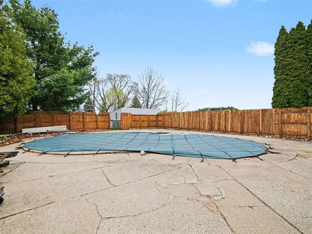 2330 W Tyler Road, Hart, MI 49420