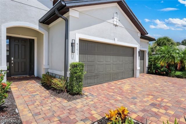 9151 Snowy Owl WAY, Naples, FL 34120