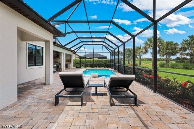 9151 Snowy Owl WAY, Naples, FL 34120