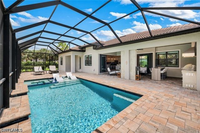 9151 Snowy Owl WAY, Naples, FL 34120
