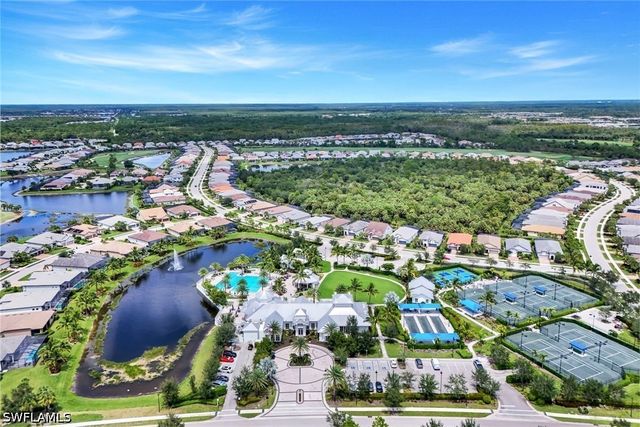 9151 Snowy Owl WAY, Naples, FL 34120