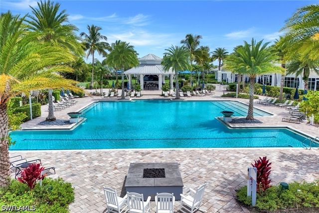9151 Snowy Owl WAY, Naples, FL 34120