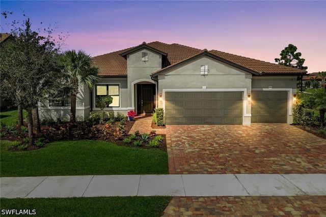 9151 Snowy Owl WAY, Naples, FL 34120