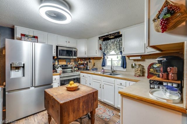 888 Mill Road, Ravenna, OH 44266